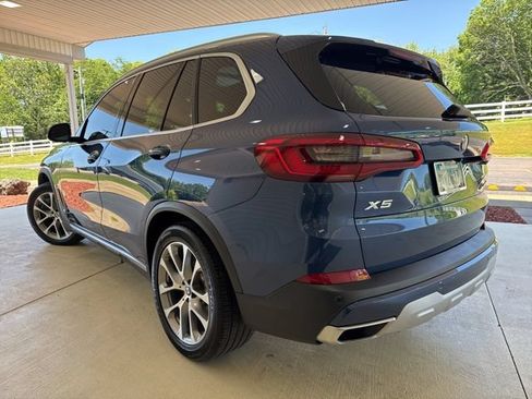 Used 2019 BMW X5 xDrive40i w/ Convenience Package AWD/4WD image 8