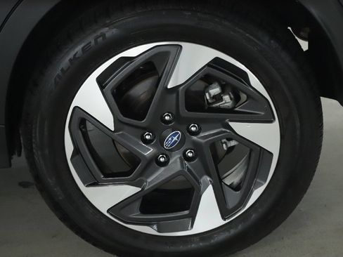 Certified 2024 Subaru Crosstrek 2.5i Limited w/ Popular Package #3A AWD/4WD image 40