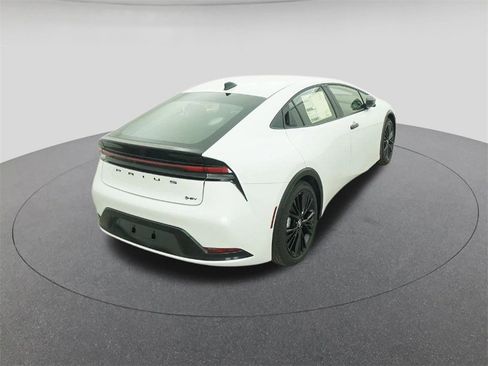New 2026 Toyota Prius image 8