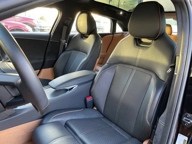 Used 2022 Lucid Air Grand Touring AWD/4WD image 21
