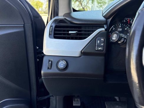 Used 2019 GMC Yukon SLT RWD image 23