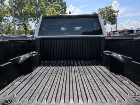Used 2024 Toyota Tacoma SR RWD image 31