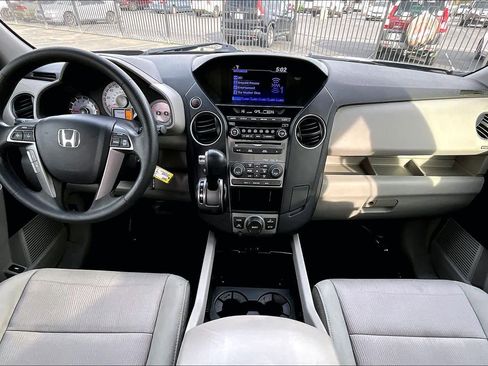 Used 2015 Honda Pilot SE image 15