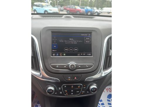 Used 2024 Chevrolet Equinox LT AWD/4WD image 19