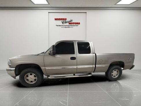 Used 2001 GMC Sierra 1500 4x4 Extended Cab w/ SLT Marketing Option Pkg image 2