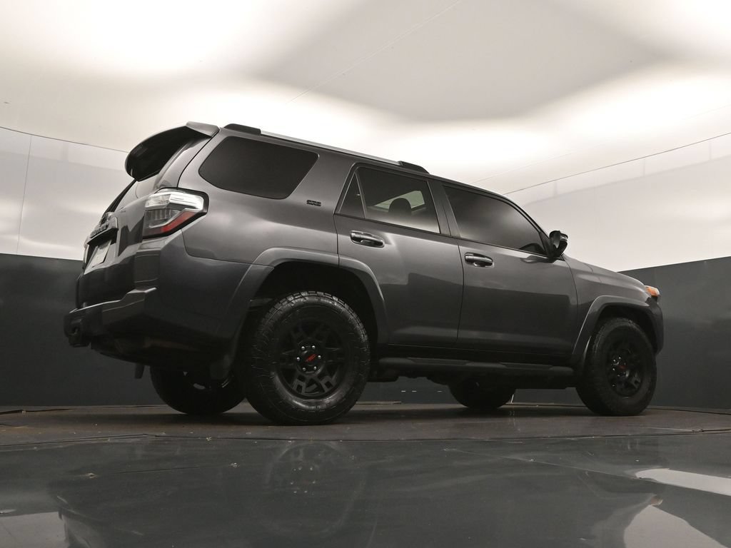 Used 2021 Toyota 4Runner SR5 Premium w/ Moonroof Package RWD image 42