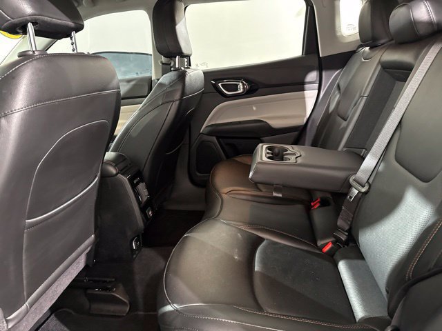 Used 2022 Jeep Compass Limited AWD/4WD image 13