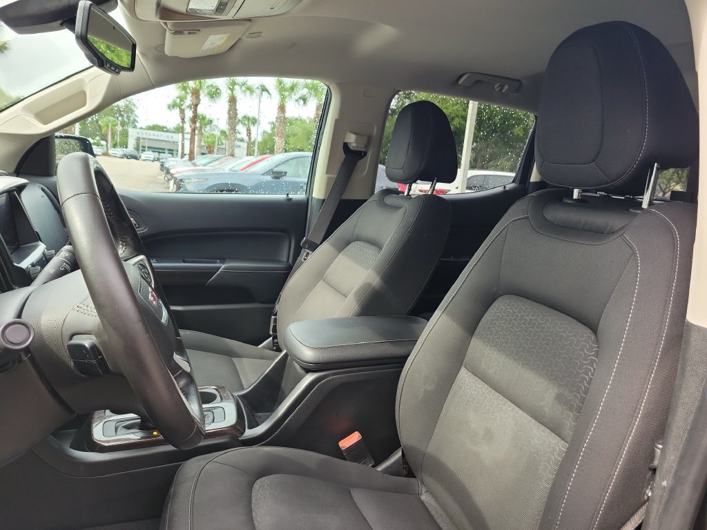 Used 2020 GMC Canyon SLE w/ Elevation Edition RWD image 23