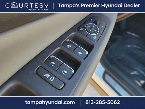 Certified 2020 Hyundai Santa Fe Limited image 32