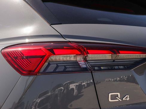 Used 2023 Audi Q4 e-tron Premium w/ Premium Plus RWD image 12