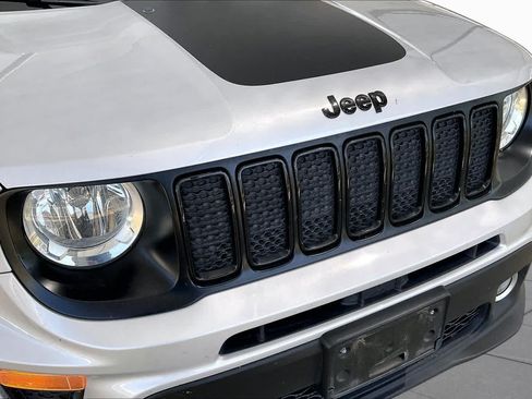 Used 2020 Jeep Renegade Altitude w/ UConnect 8.4 Nav Group AWD/4WD image 30