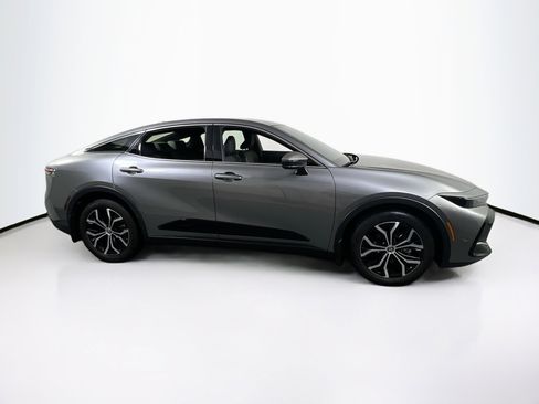 Used 2024 Toyota Crown XLE image 4