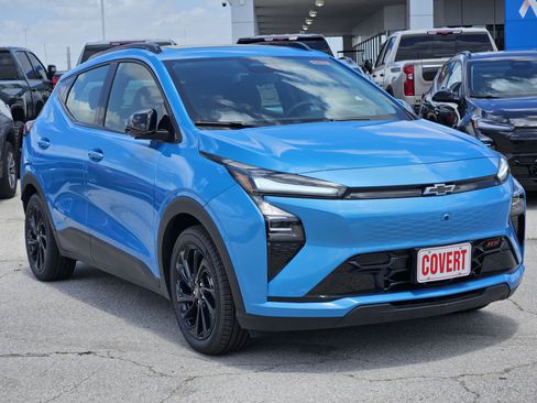 New 2027 Chevrolet Bolt RS w/ Technology Package FWD image 2