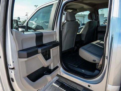 Used 2019 Ford F250 XL w/ STX Appearance Package AWD/4WD image 21