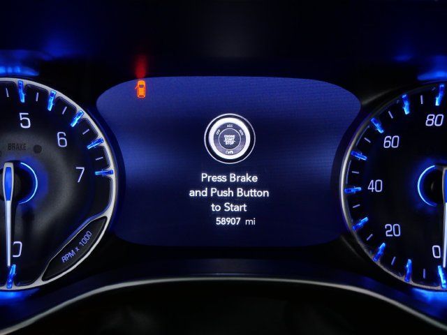Used 2023 Chrysler Pacifica Limited FWD image 20