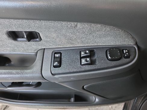 Used 2003 Chevrolet Silverado 1500 LS image 22