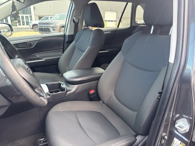 Certified 2023 Toyota RAV4 LE AWD/4WD image 13