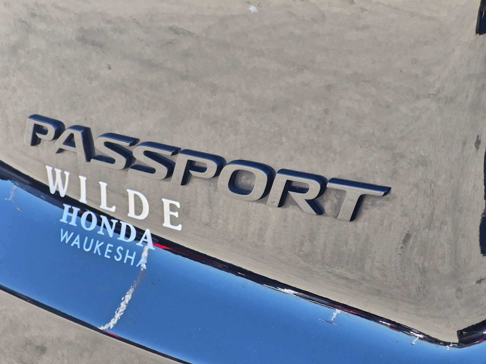 Certified 2024 Honda Passport Black Edition image 12