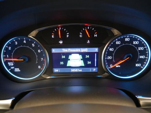 Certified 2023 Chevrolet Traverse LT AWD/4WD image 30