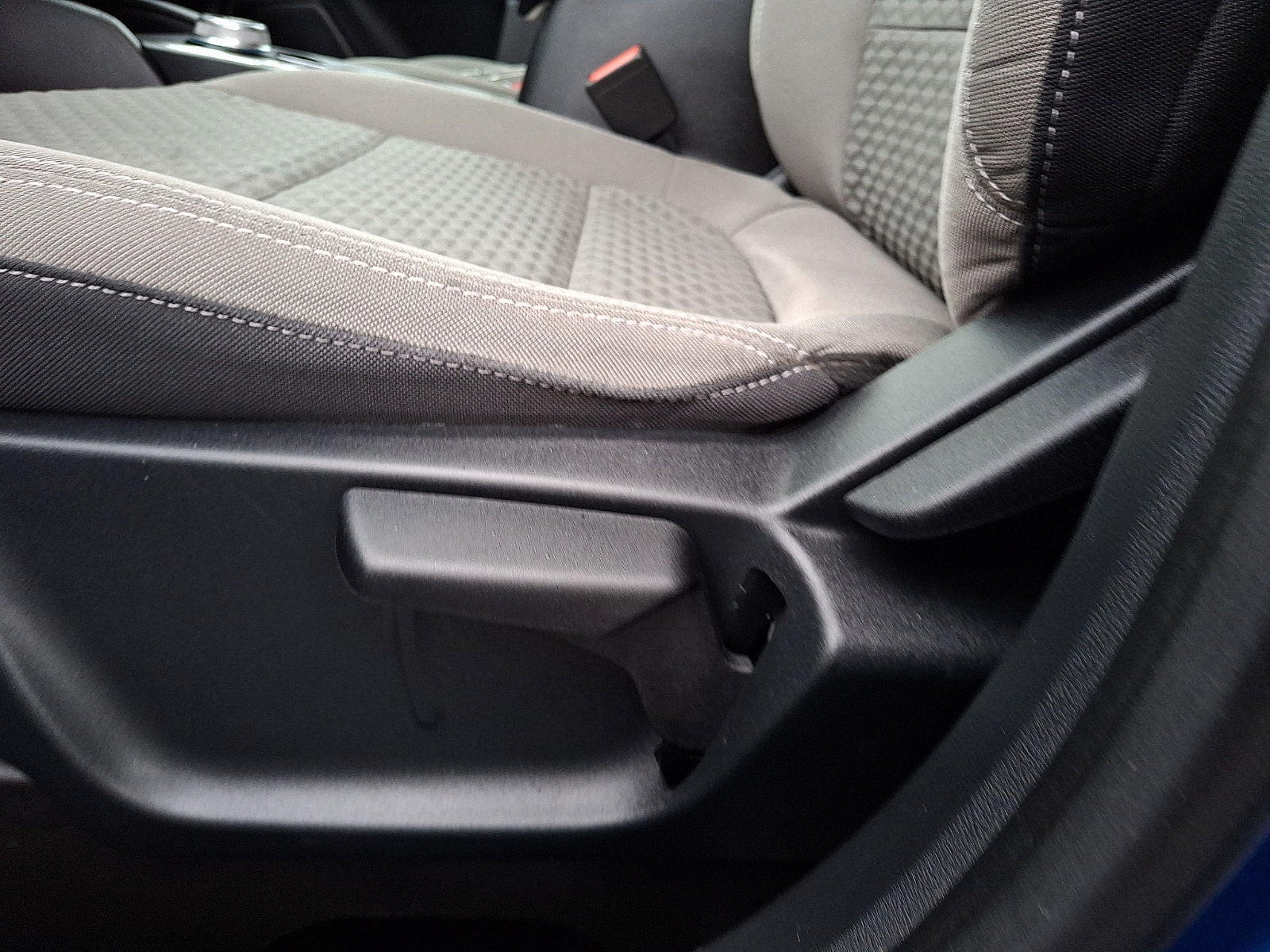 Certified 2022 Ford Escape SE AWD/4WD image 14