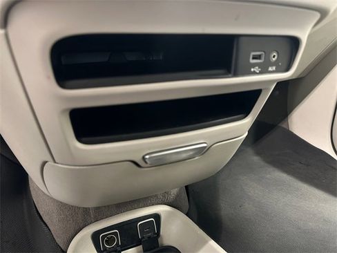 Used 2020 Chrysler Voyager Lxi w/ Cold Weather Group image 30