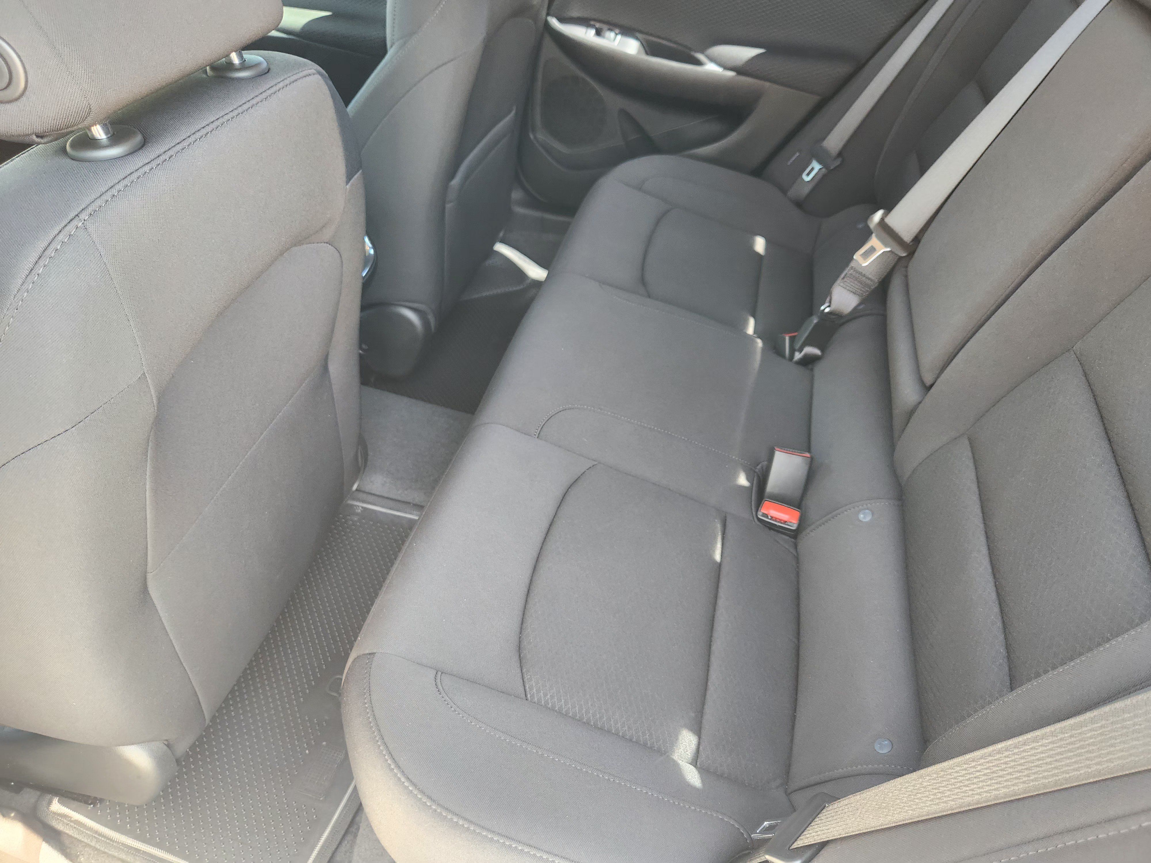 Used 2023 Chevrolet Malibu LT FWD image 30