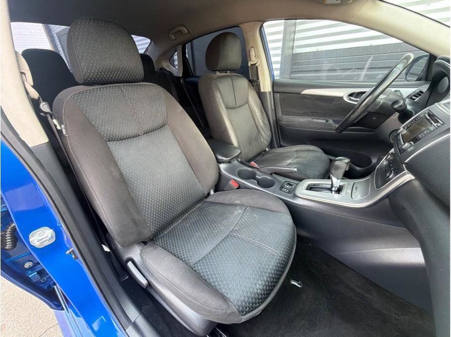 Used 2015 Nissan Sentra SR FWD image 4