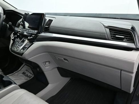 Used 2022 Honda Odyssey Elite image 37