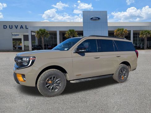New 2026 Ford Expedition Tremor image 8