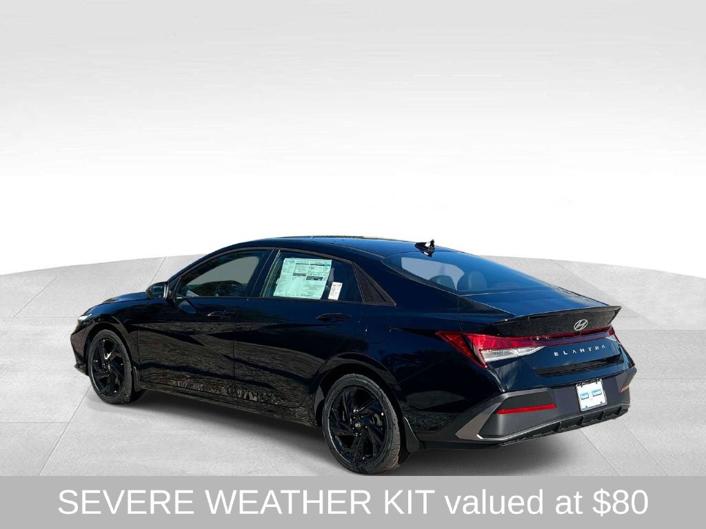 New 2026 Hyundai Elantra SEL Sport FWD image 3