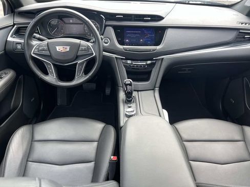 Certified 2023 Cadillac XT5 Premium Luxury image 13