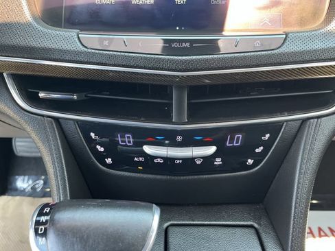Used 2017 Cadillac CT6 Premium Luxury w/ Active Chassis Package AWD/4WD image 19