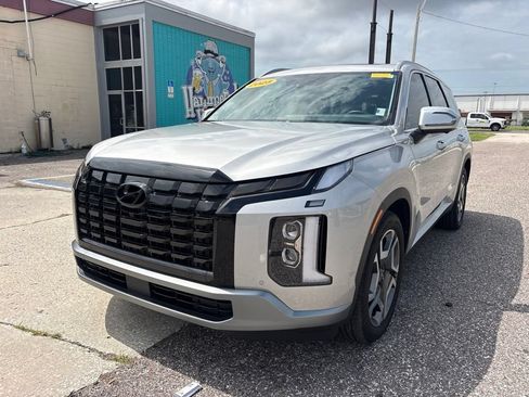 Used 2025 Hyundai Palisade SEL FWD image 7