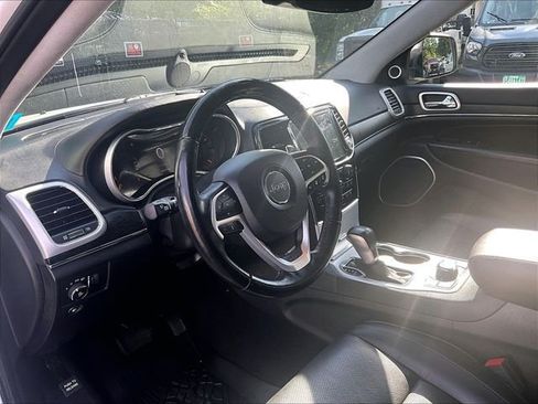 Used 2021 Jeep Grand Cherokee Summit AWD/4WD image 14