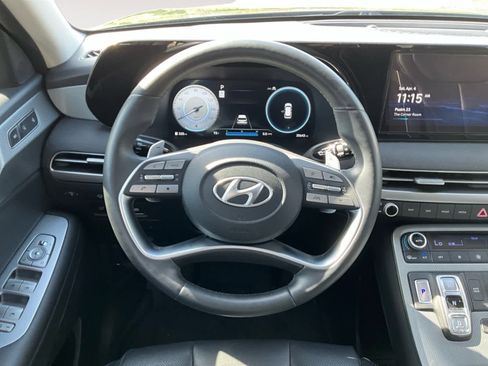 Used 2023 Hyundai Palisade SEL w/ Premium Package image 12