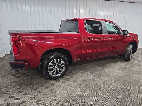 Used 2022 Chevrolet Silverado 1500 RST AWD/4WD image 3