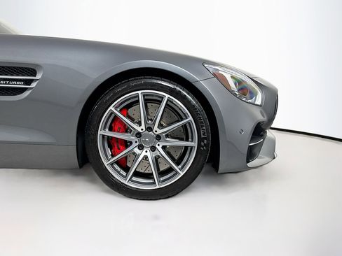 Used 2018 Mercedes-Benz AMG GT S image 25