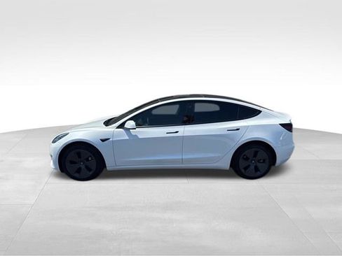 Used 2022 Tesla Model 3 Long Range AWD/4WD image 6