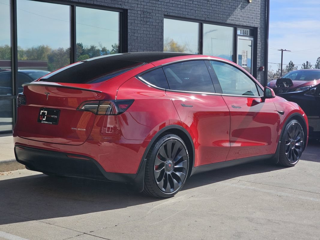 Used 2022 Tesla Model Y Performance AWD/4WD image 10