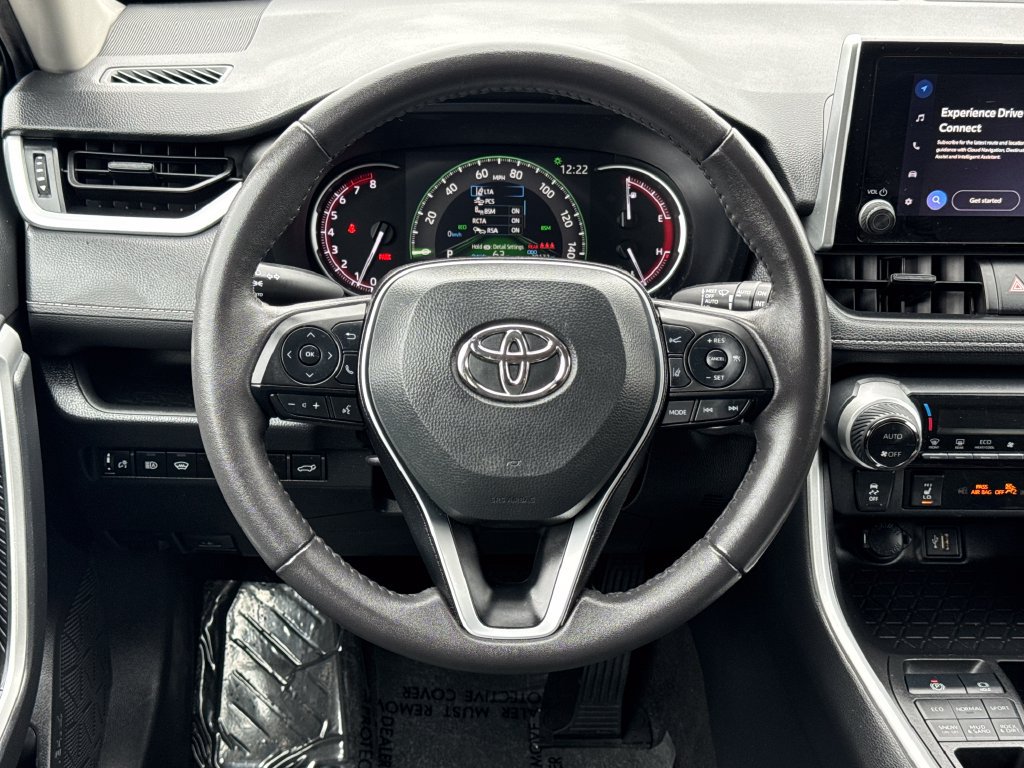 Used 2023 Toyota RAV4 XLE w/ Convenience Package AWD/4WD image 14