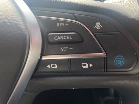 Used 2025 INFINITI QX55 Essential image 28