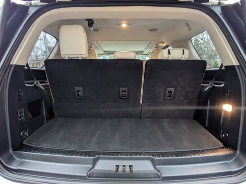 Used 2021 Ford Expedition Platinum image 13