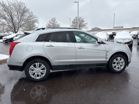 Used 2012 Cadillac SRX FWD image 6