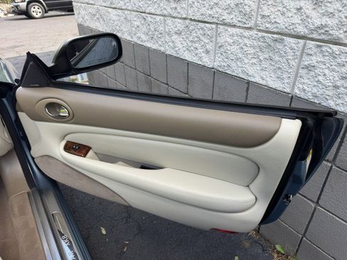 Used 2006 Jaguar XK8 Convertible RWD image 21