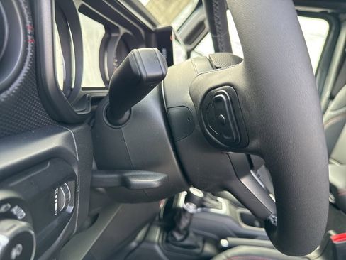 New 2025 Jeep Gladiator Rubicon image 51