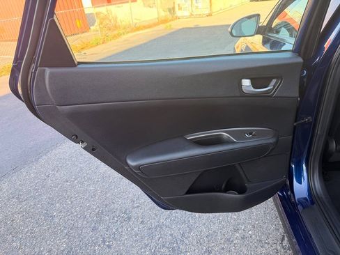 Used 2020 Kia Optima S FWD image 23