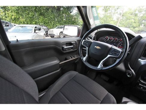 Used 2020 Chevrolet Silverado 1500 LT w/ Texas Edition RWD image 6
