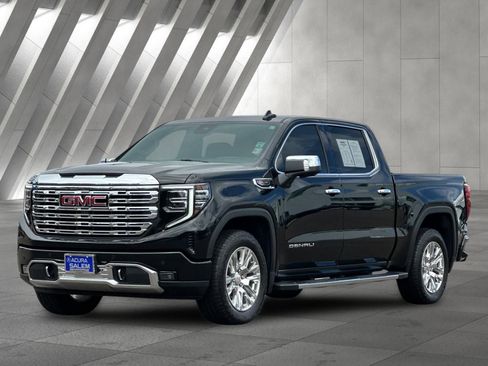 Used 2024 GMC Sierra 1500 Denali w/ Technology Package AWD/4WD image 7