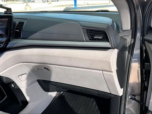 Certified 2019 Honda Odyssey EX-L image 18
