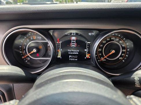 Used 2019 Jeep Wrangler Unlimited Sport S AWD/4WD image 35